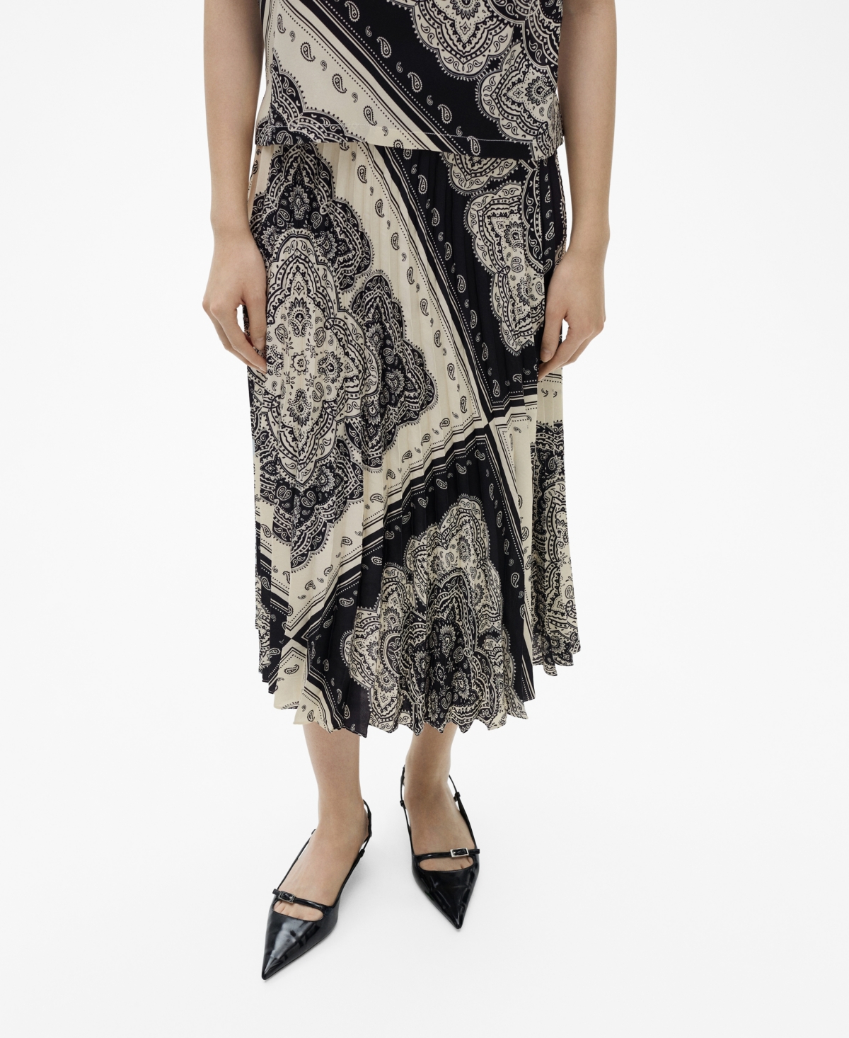 Shop Mango Women's Paisley Print Pleated Skirt In Blue