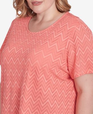 Plus Size Classic Textured Chevron Lace Back Top