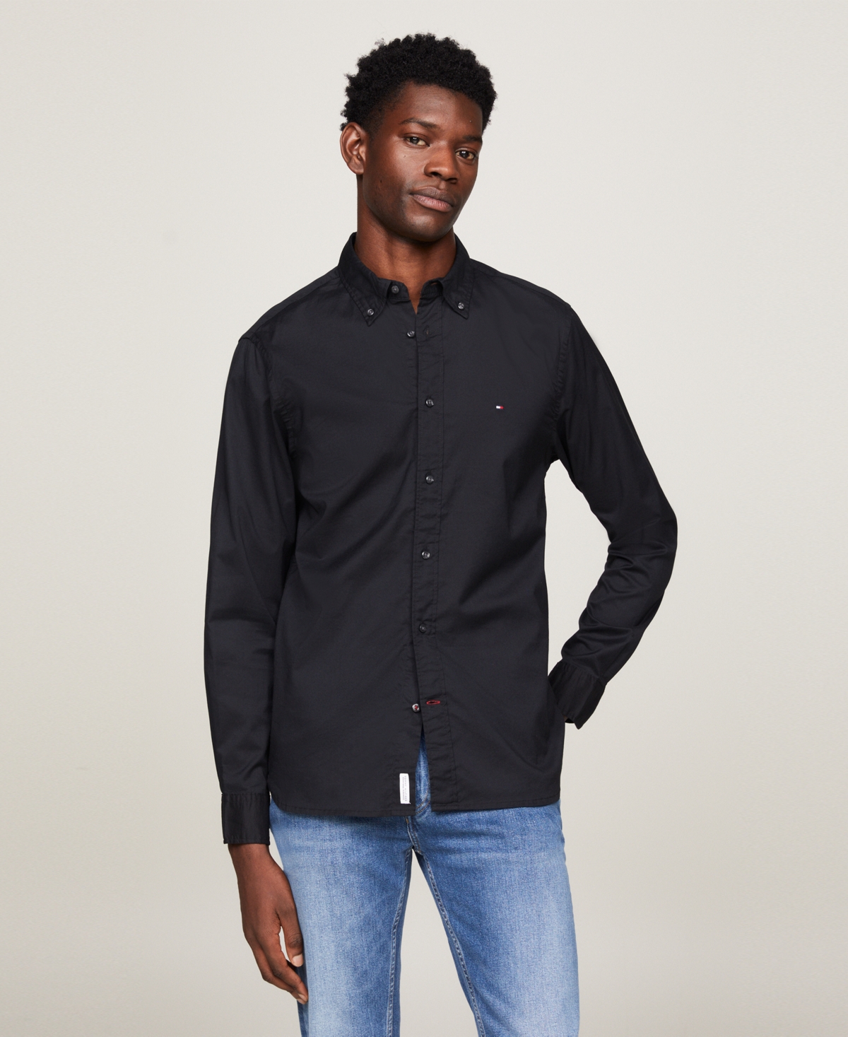 Tommy Hilfiger Men's Regular-fit Stretch Poplin Button-down Shirt In Black