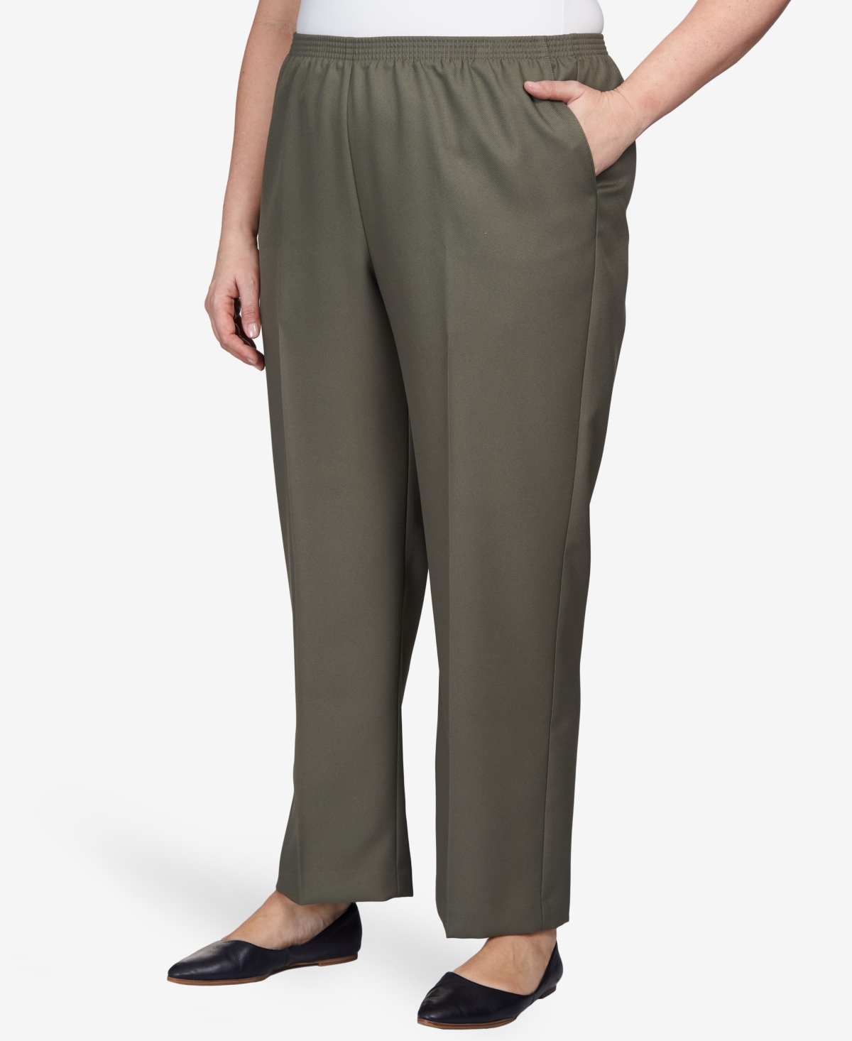 Alfred Dunner Plus Size Classic All Around Elastic Waist Accord Short Length Pants In Olive