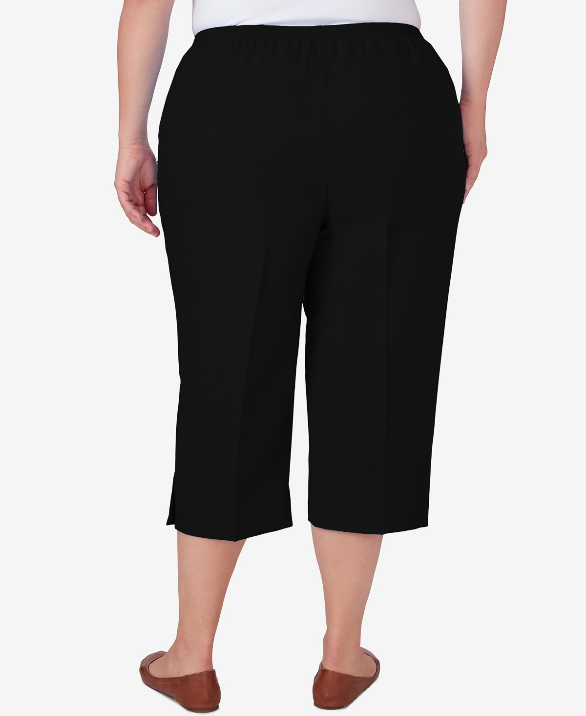 Alfred Dunner Plus Size Classic Stretch Waist Accord Capri Pants With Button Hem In Black