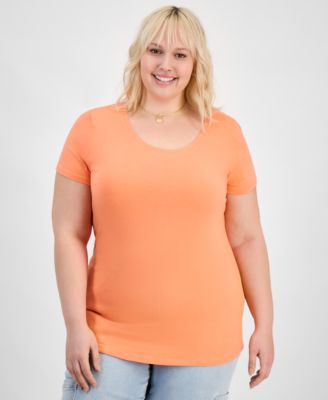 Aveto - Trendy Plus Size Scoop-Neck T-Shirt