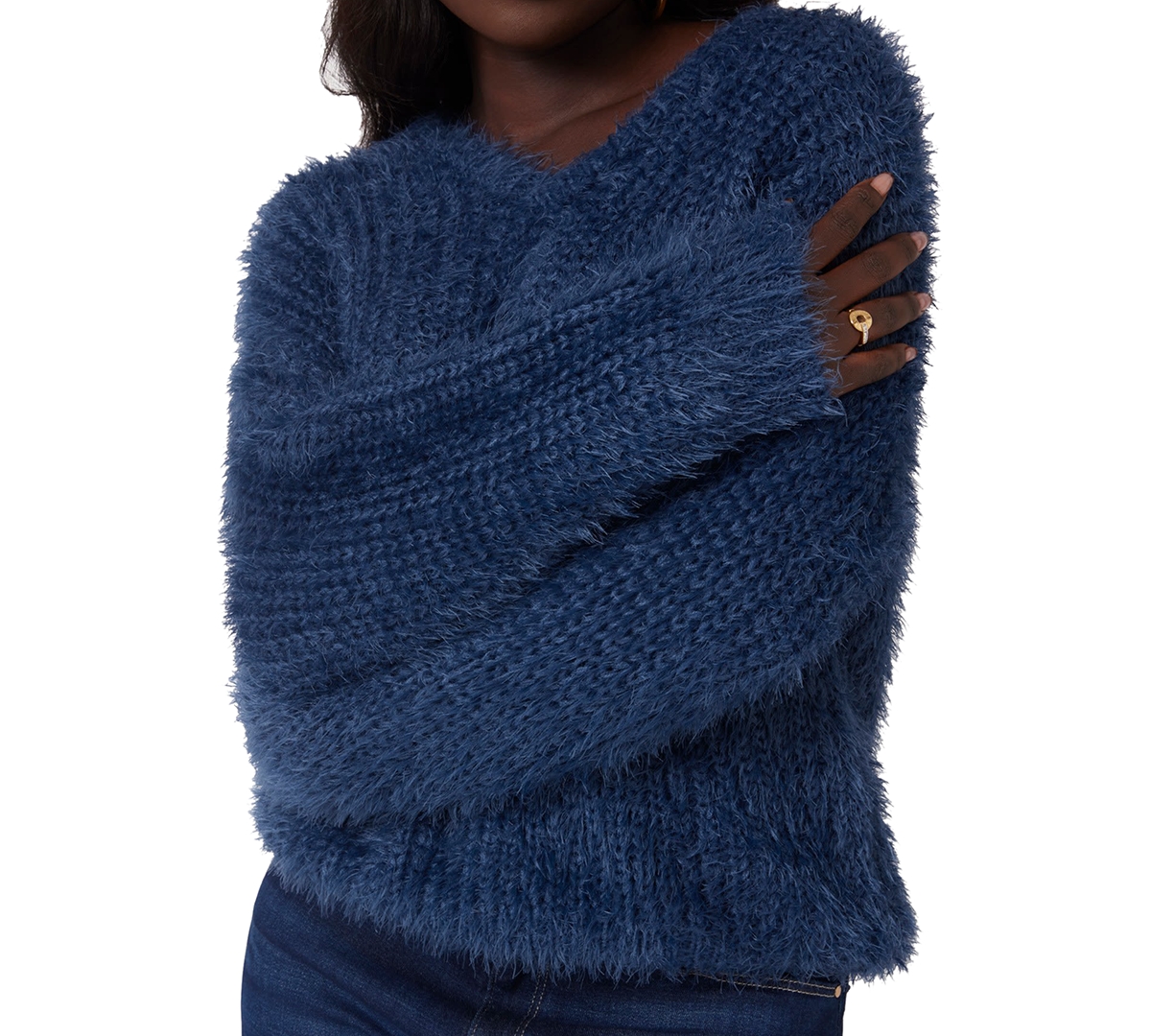 GUESS WOMEN'S NATSUMI EYELASH-TEXTURE V-NECK SWEATER 