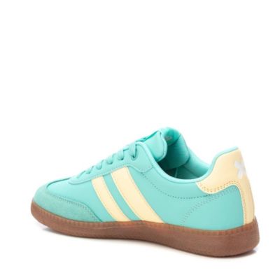 Women's Casual Sneakers