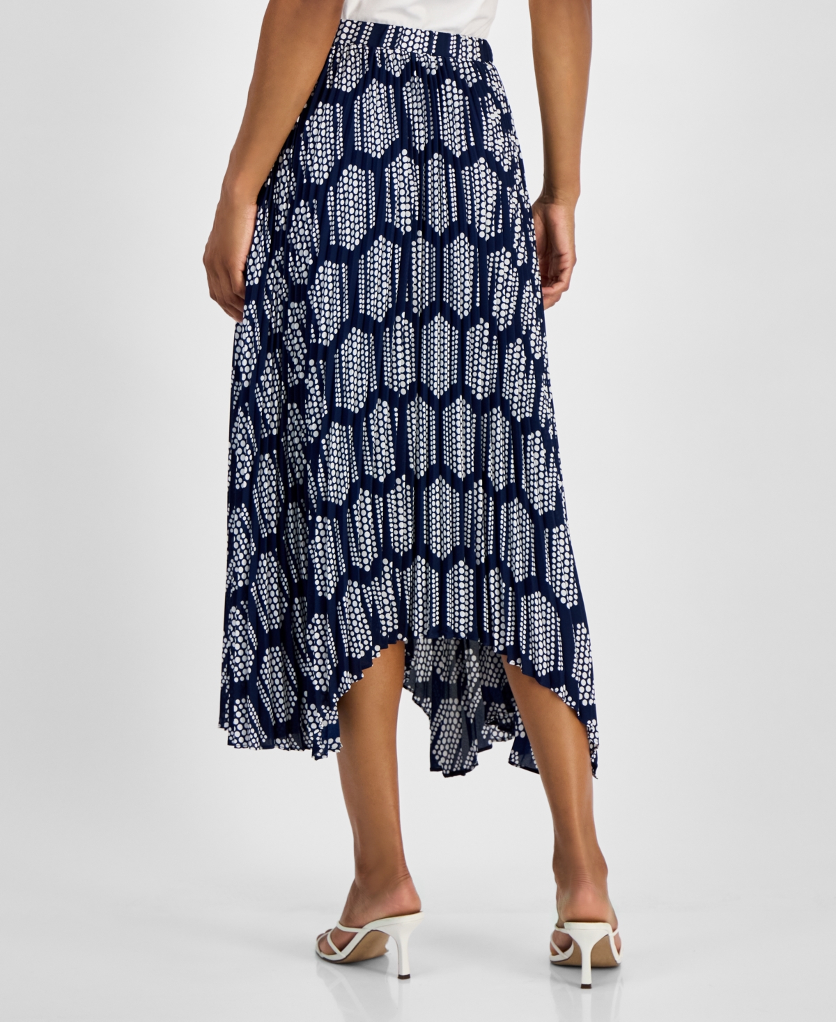 T Tahari Women's Printed Asymmetrical Maxi Skirt In Honeycomb