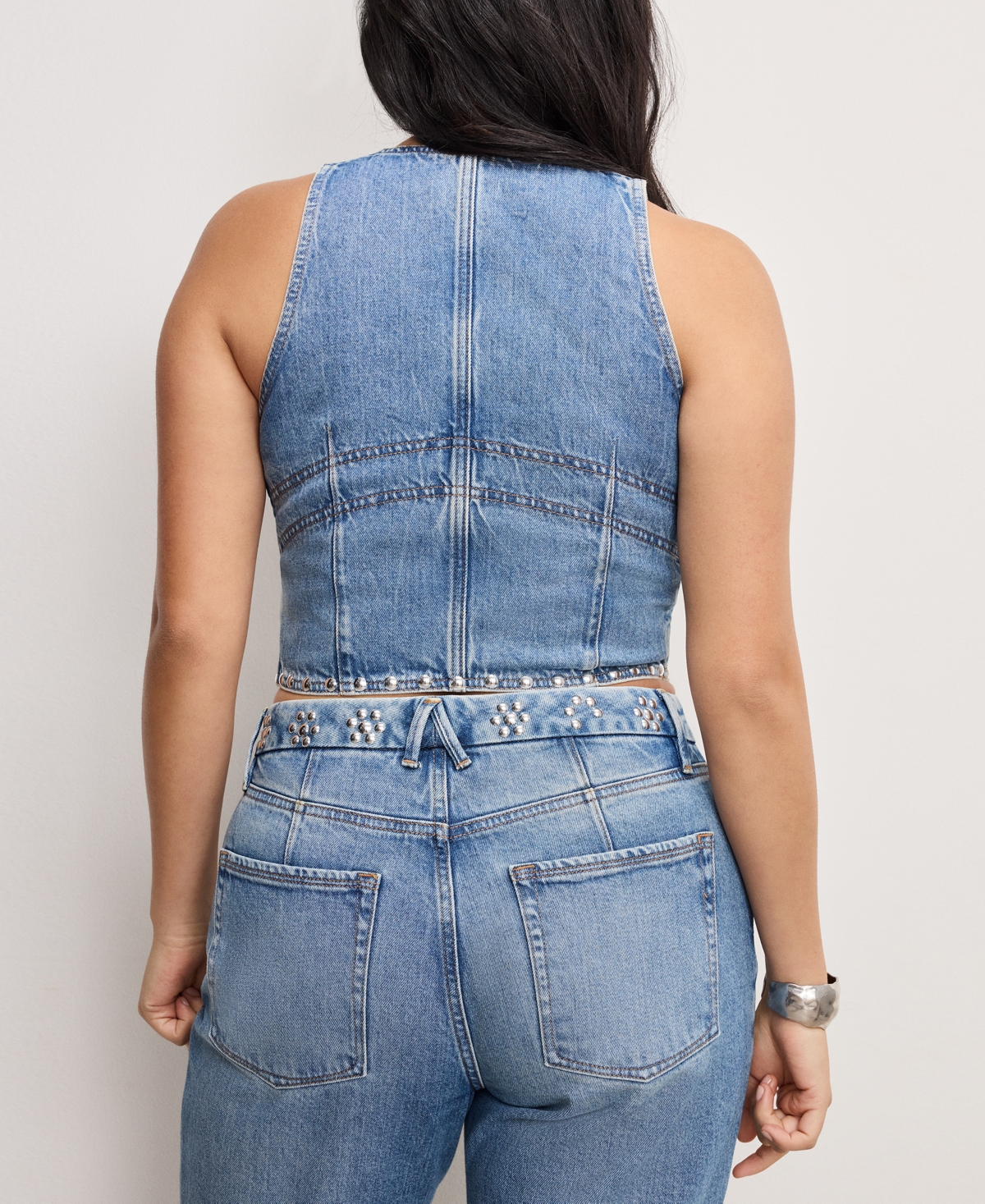 GOOD AMERICAN WOMEN'S STUDDED V-NECK DENIM VEST 