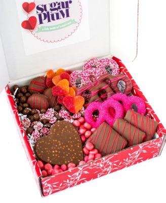 Happy Valentine's Day Box, 17 Pieces