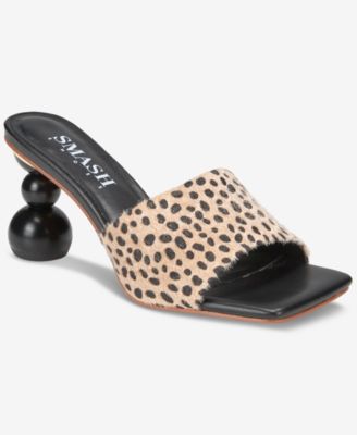 SMASH Shoes