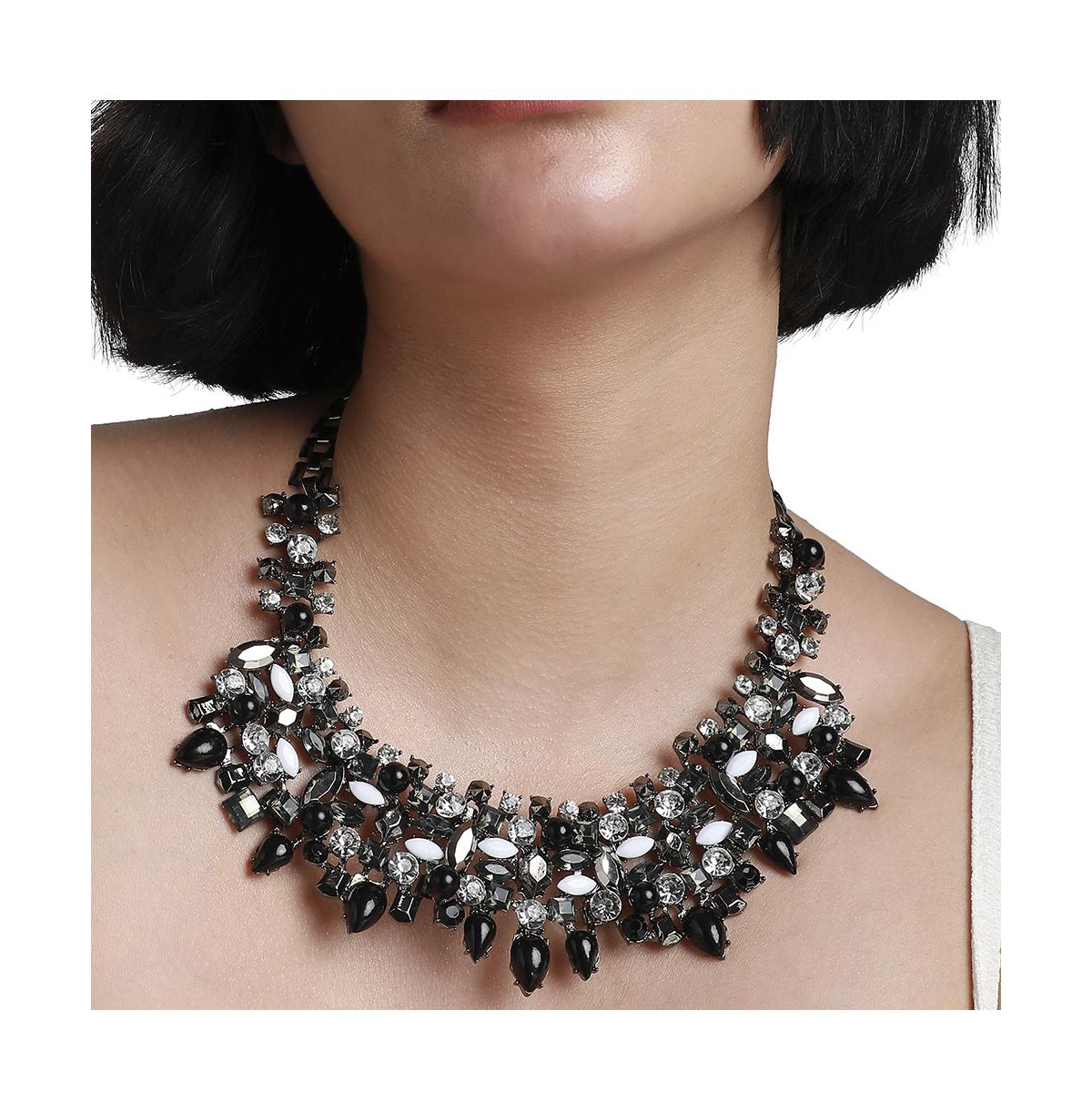 Sohi Party Statement Necklace In Black