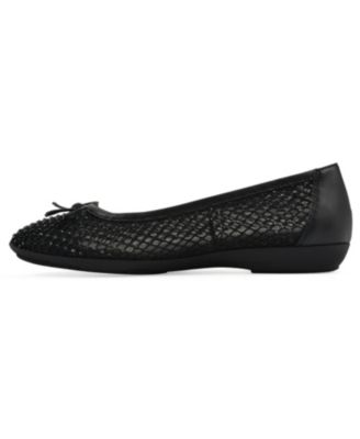 Women's Carlicia Round Toe Ballet Flats