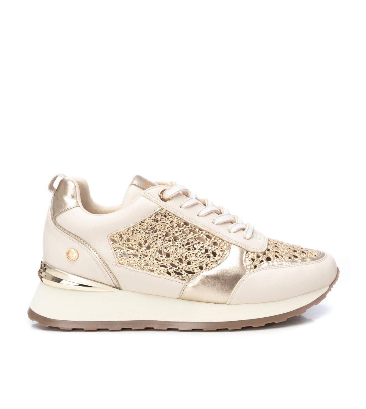 Women's Casual Sneakers By Xti - White