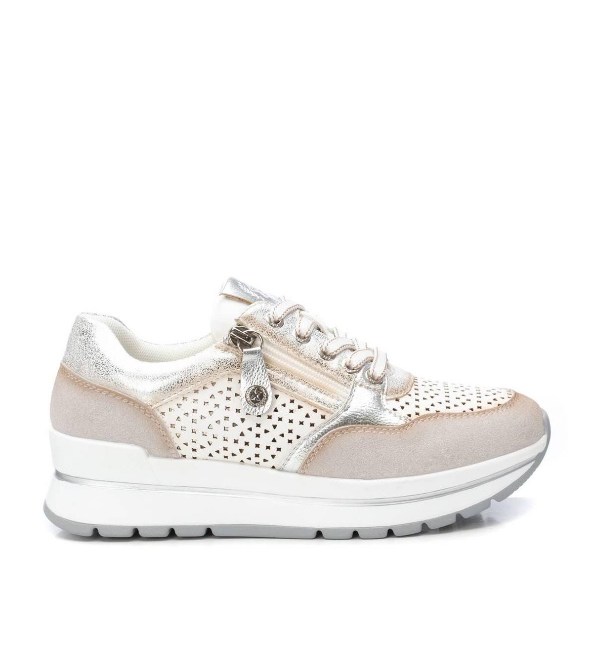 Women's Casual Sneakers By Xti - White/ivory