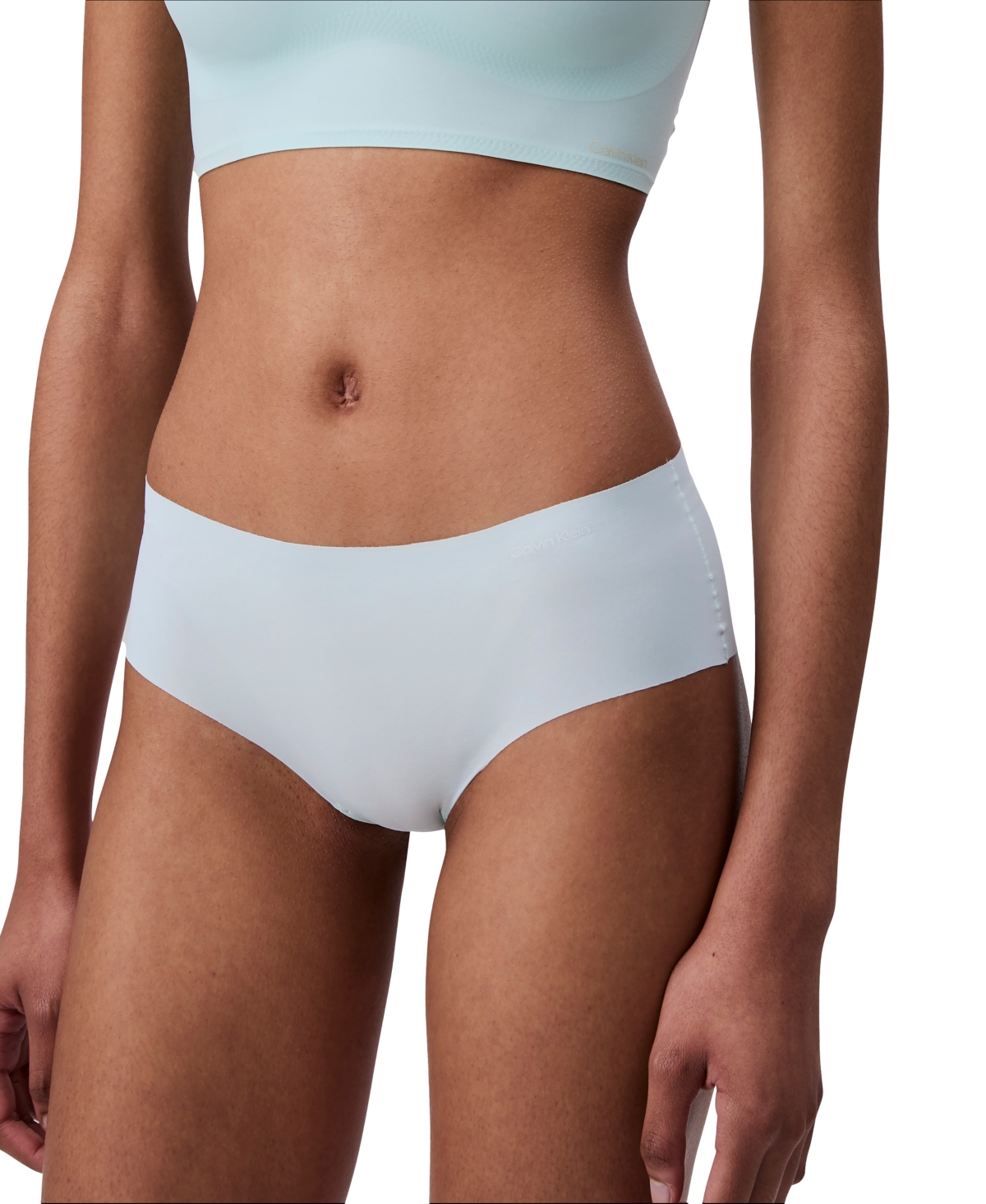 Calvin Klein Invisibles Hipster Underwear D3429 In Shark,wind Chime,moonlight Jade