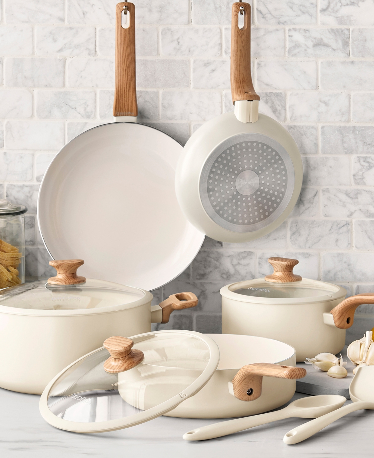 GREENPAN ESSENCE CERAMIC NONSTICK 10-PIECE COOKWARE SET 