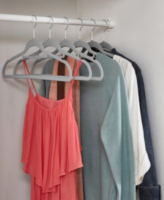 Velvet Hangers, Pack of 30