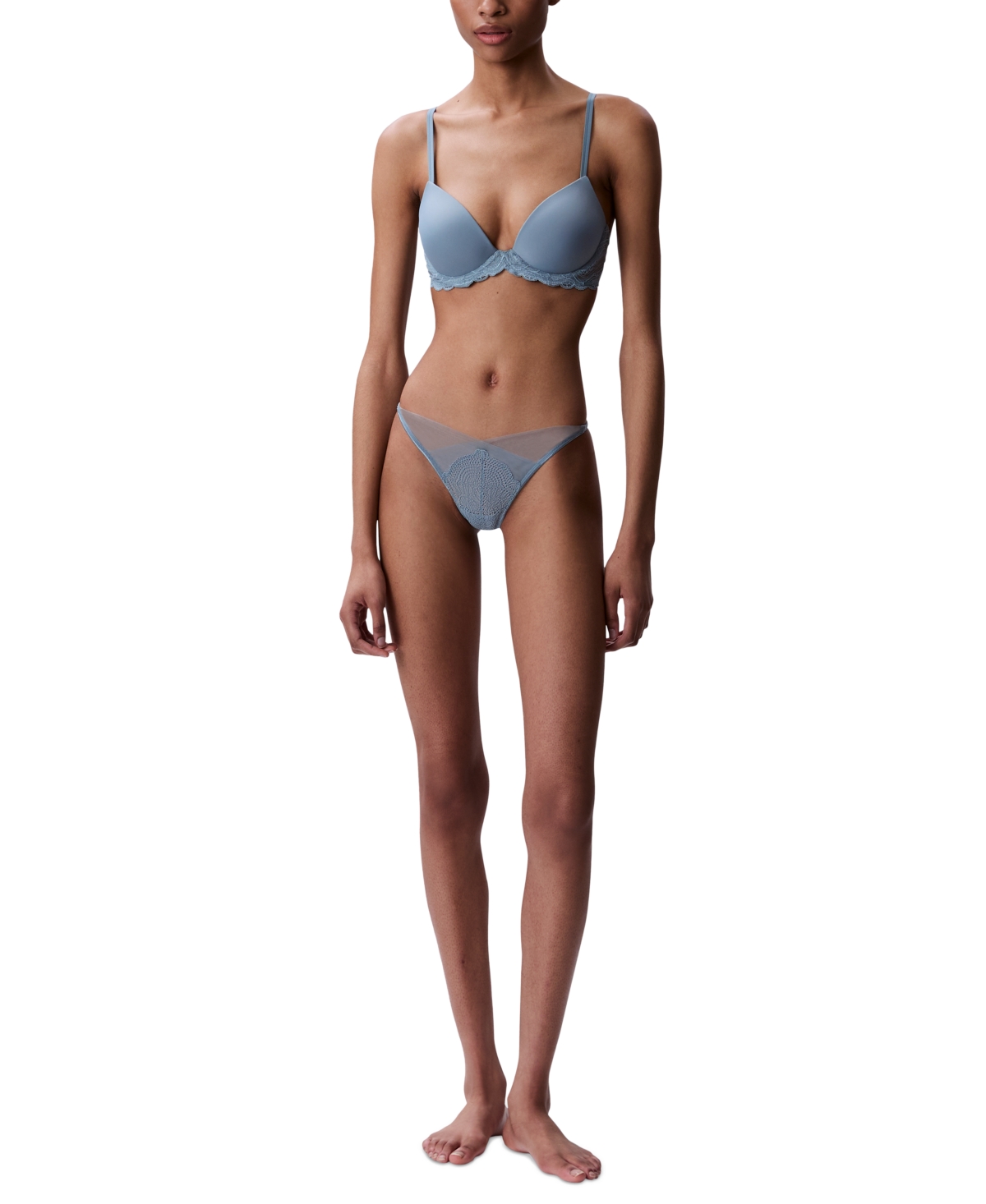 Calvin Klein Women's Sensual Stretch Lace Lift Demi Bra Qf8122 In Blue