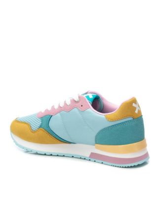 Women's Multicolor Casual Comfort Sneakers