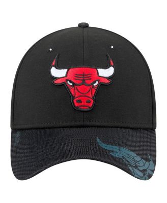 Men's Black Chicago Bulls Sport Night Visor Hit 39THIRTY Flex Hat