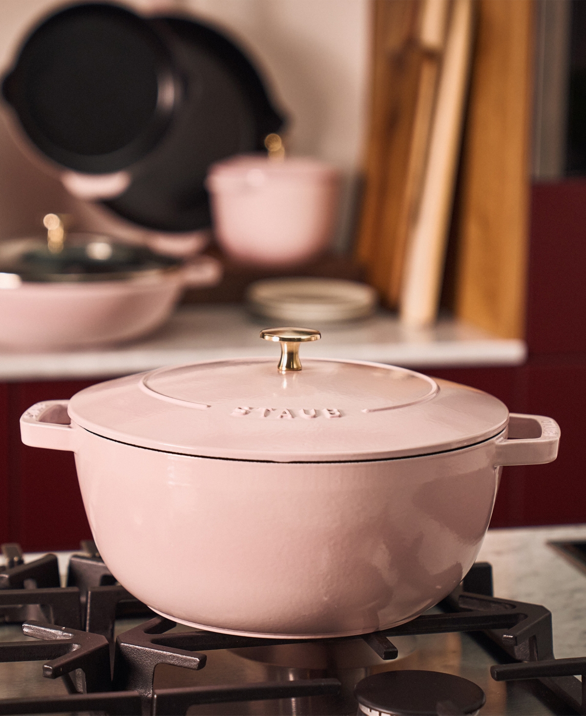 Staub Cast Iron 5-qt. Essential French Oven In Peony Pink