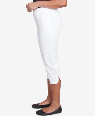 Women's Nantucket Tailored Tulip Hem Capri Pants