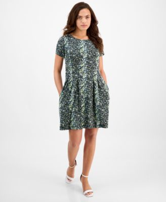 Connected - Petite Printed Round-Neck Fit & Flare Dress
