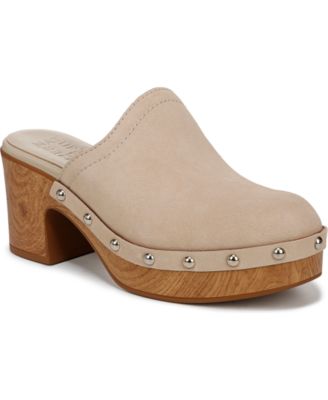 Naturalizer - Women's Bailey Round Toe Platform Clogs