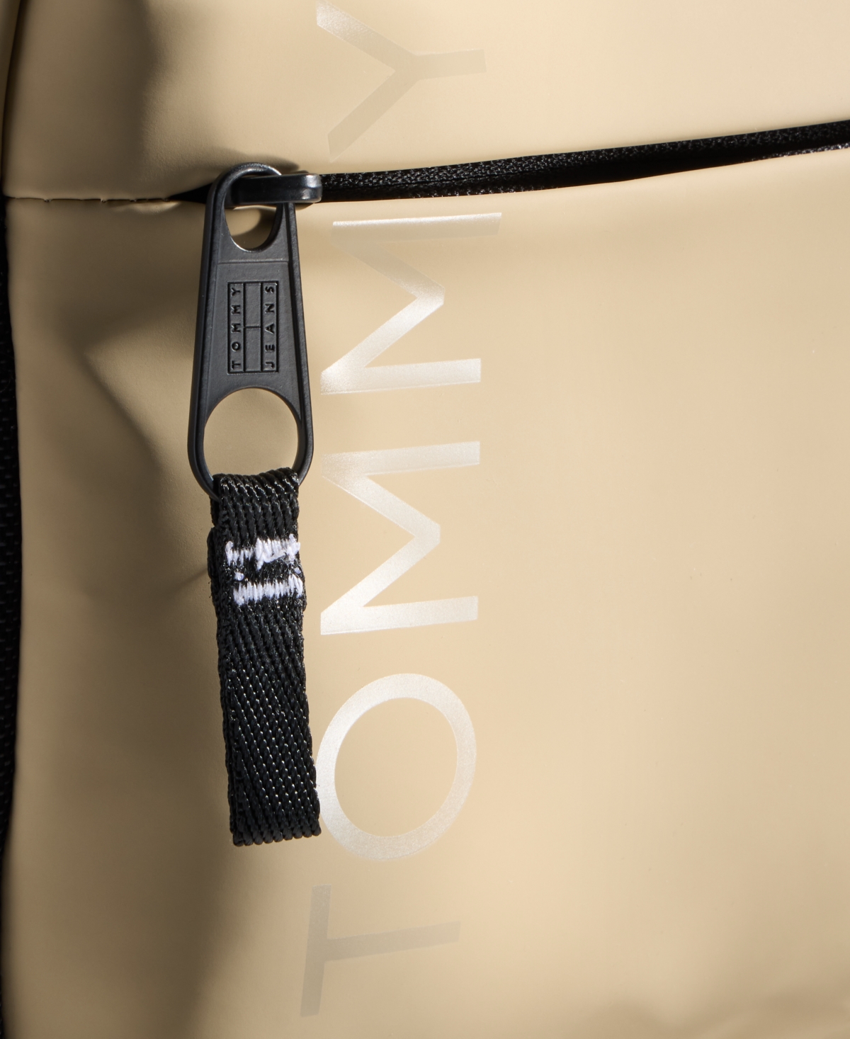 Tommy Hilfiger Men's Tommy Jeans Daily Camera Bag In Relic Tan