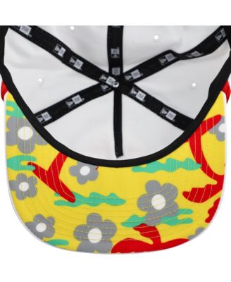 Men's White Looney Tunes Golfer Adjustable Hat