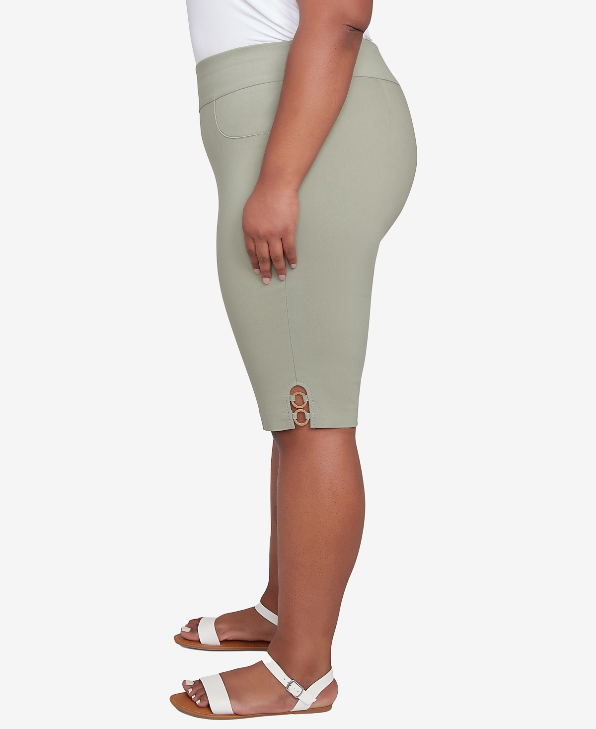 Hearts Of Palm Plus Size Spring Forward Solid Tech Stretch Pull On Skimmer Pants In Willow