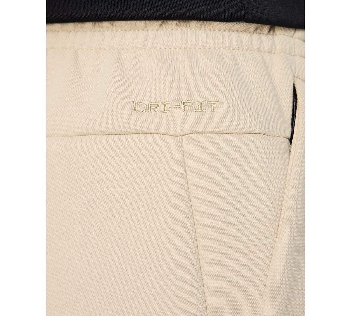 Nike Men's Primary Fleece Dri-fit Relaxed-fit Uv 7" Performance Shorts In Desert Khaki,desert Khaki