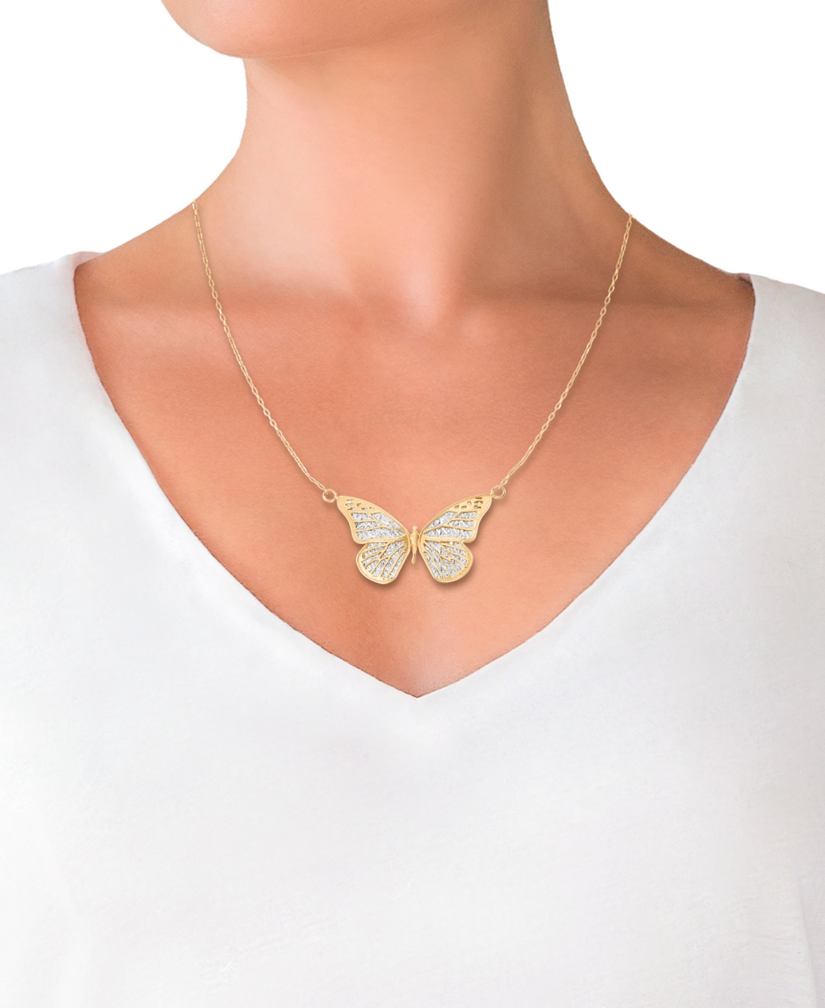 MACY'S TWO-TONE BUTTERFLY PENDANT NECKLACE IN 10K GOLD, 18" 