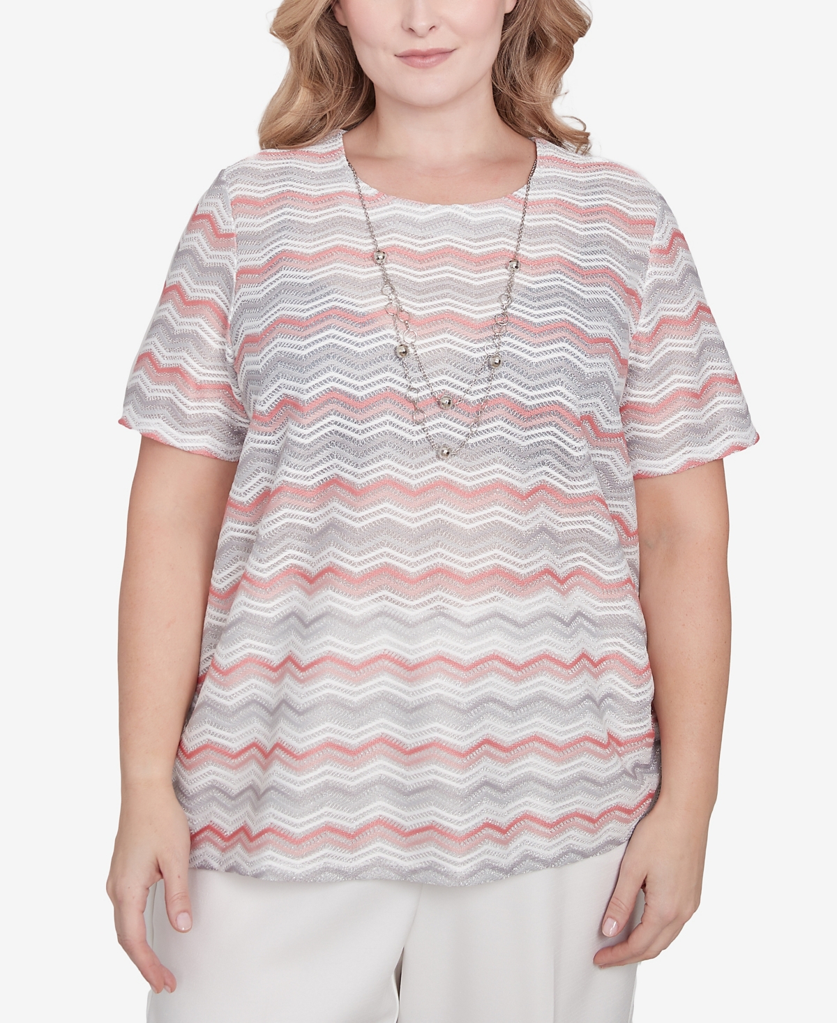 Plus Size Estate of Mind Chevron Shimmer Crew Neck T-Shirt with Necklace - Multi Pink