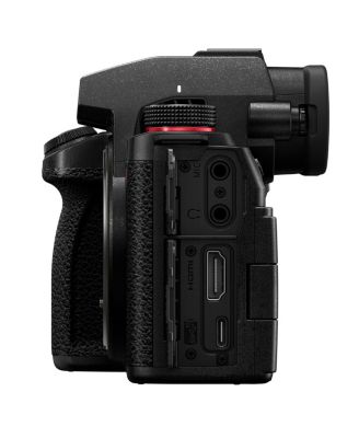 LUMIX S5II Mirrorless Camera with LUMIX S 20-60mm f/3.5-5.6 Lens