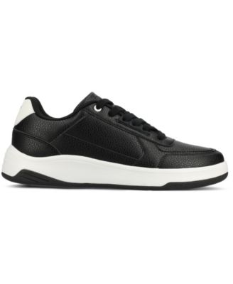 Men's Swift Comfort Perforated Low Top Flexible Sneaker