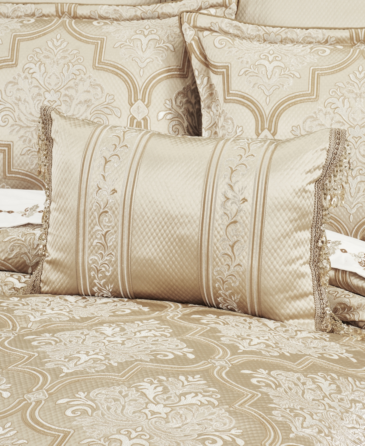 J Queen New York Sezanne Boudoir Decorative Pillow, 15" X 22" In Champagne