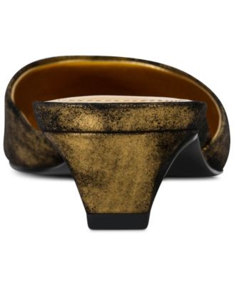 Women's Peccola Kitten Mule Pumps