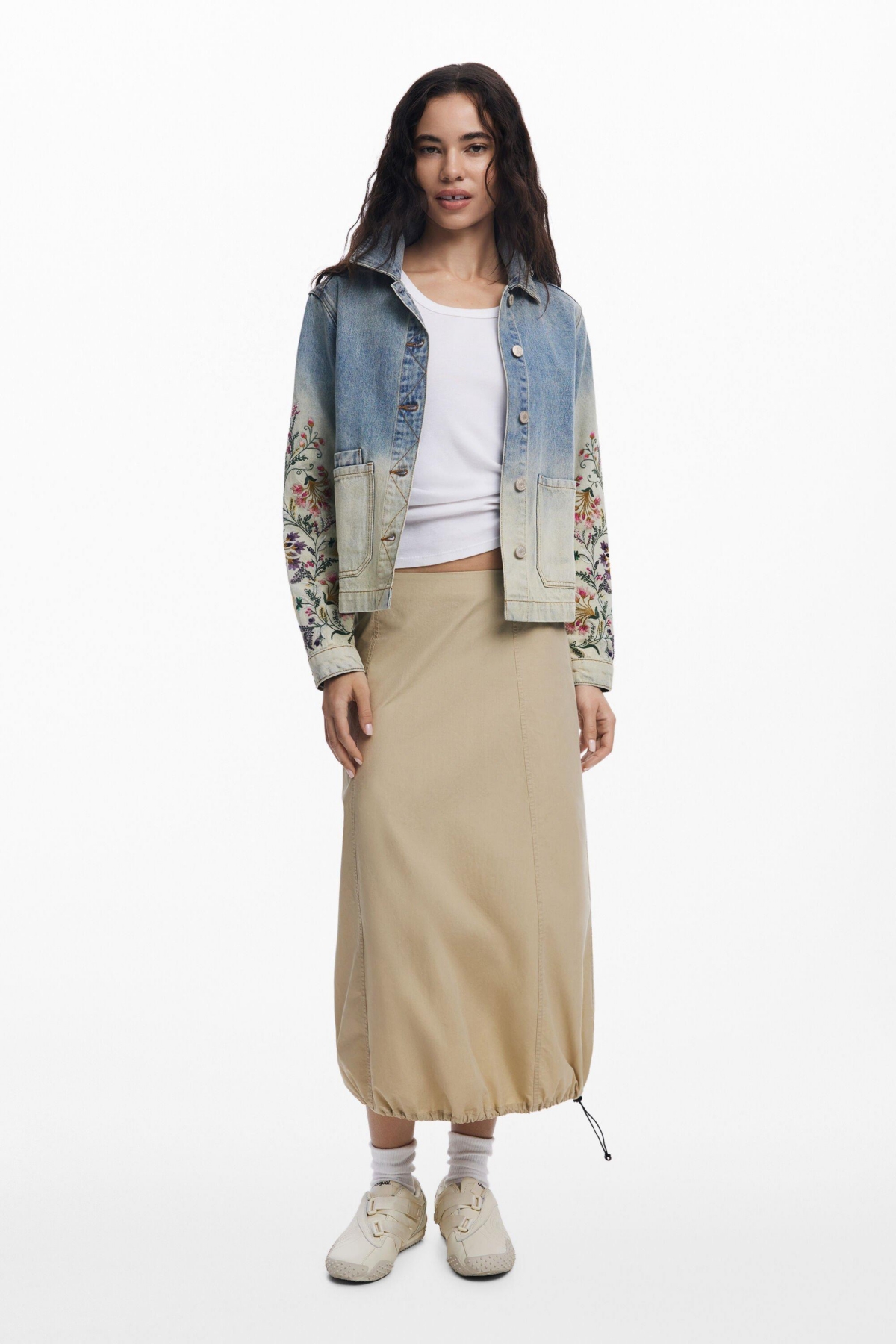 Women's Floral denim jacket - Light blue