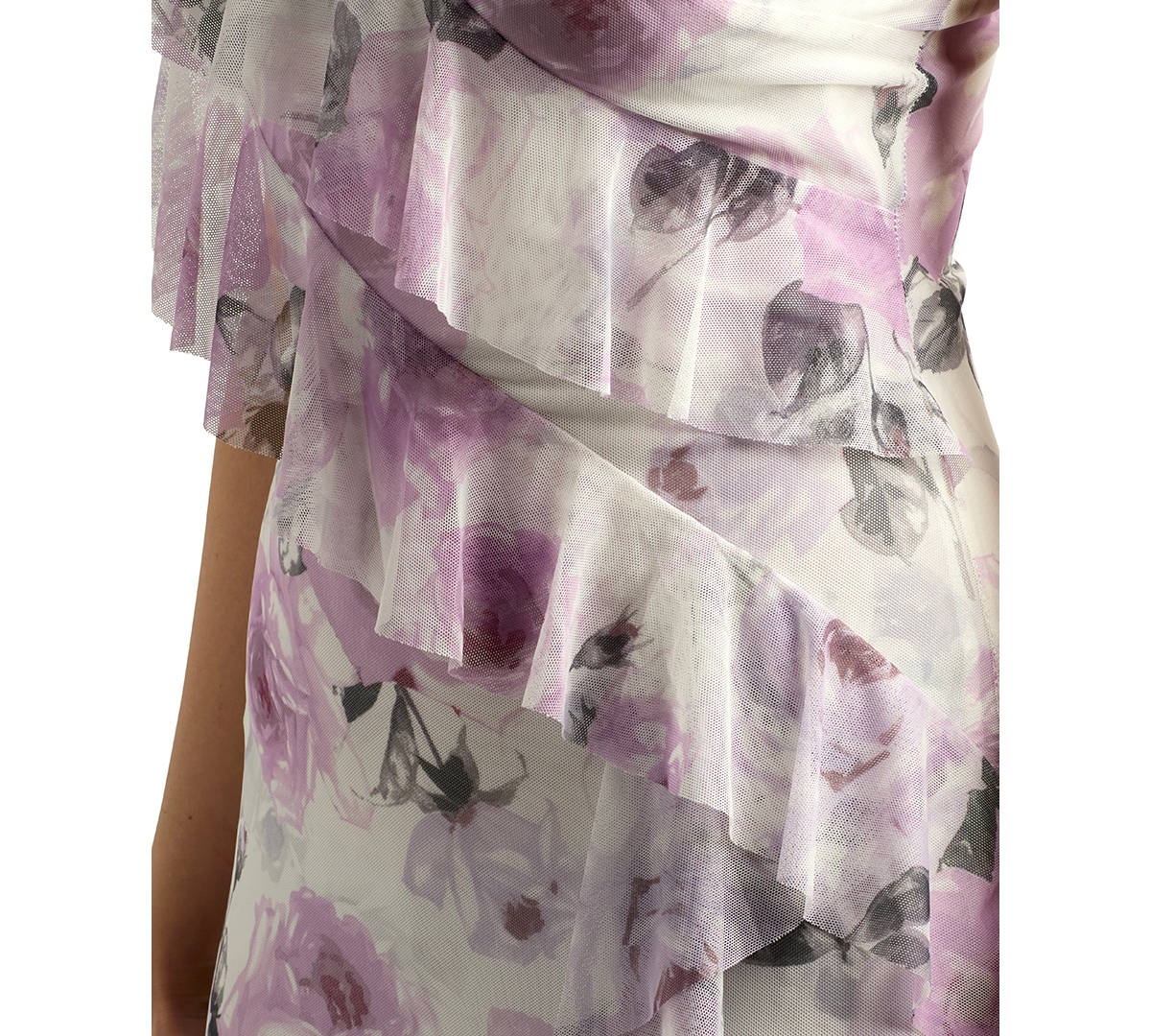 BCX JUNIORS' CASCADE RUFFLED SLEEVELESS FLORAL DRESS 