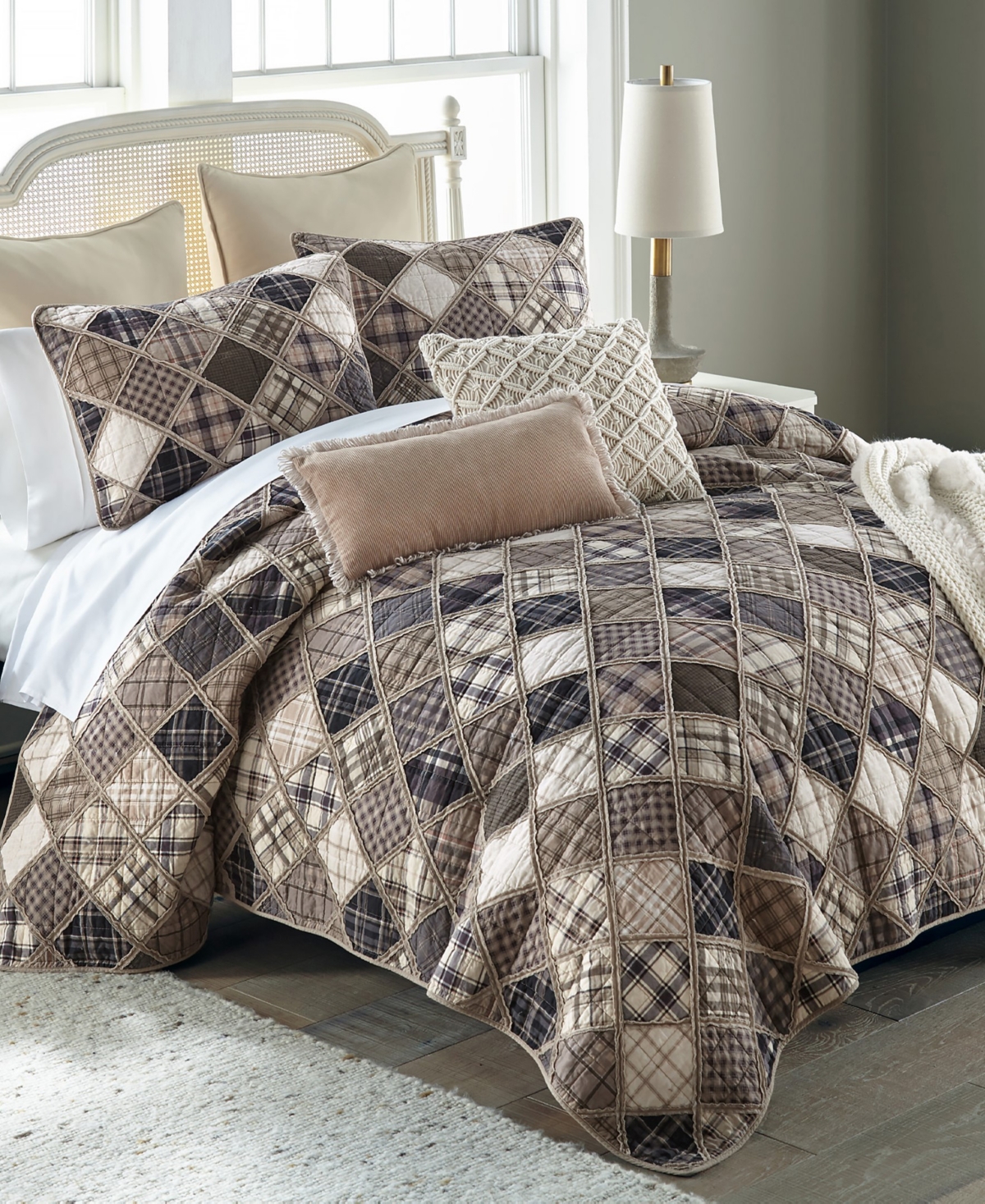 Donna Sharp Driftwood 3-pc. Cotton Pieced Heavyweight Quilt Set, Queen In Multi
