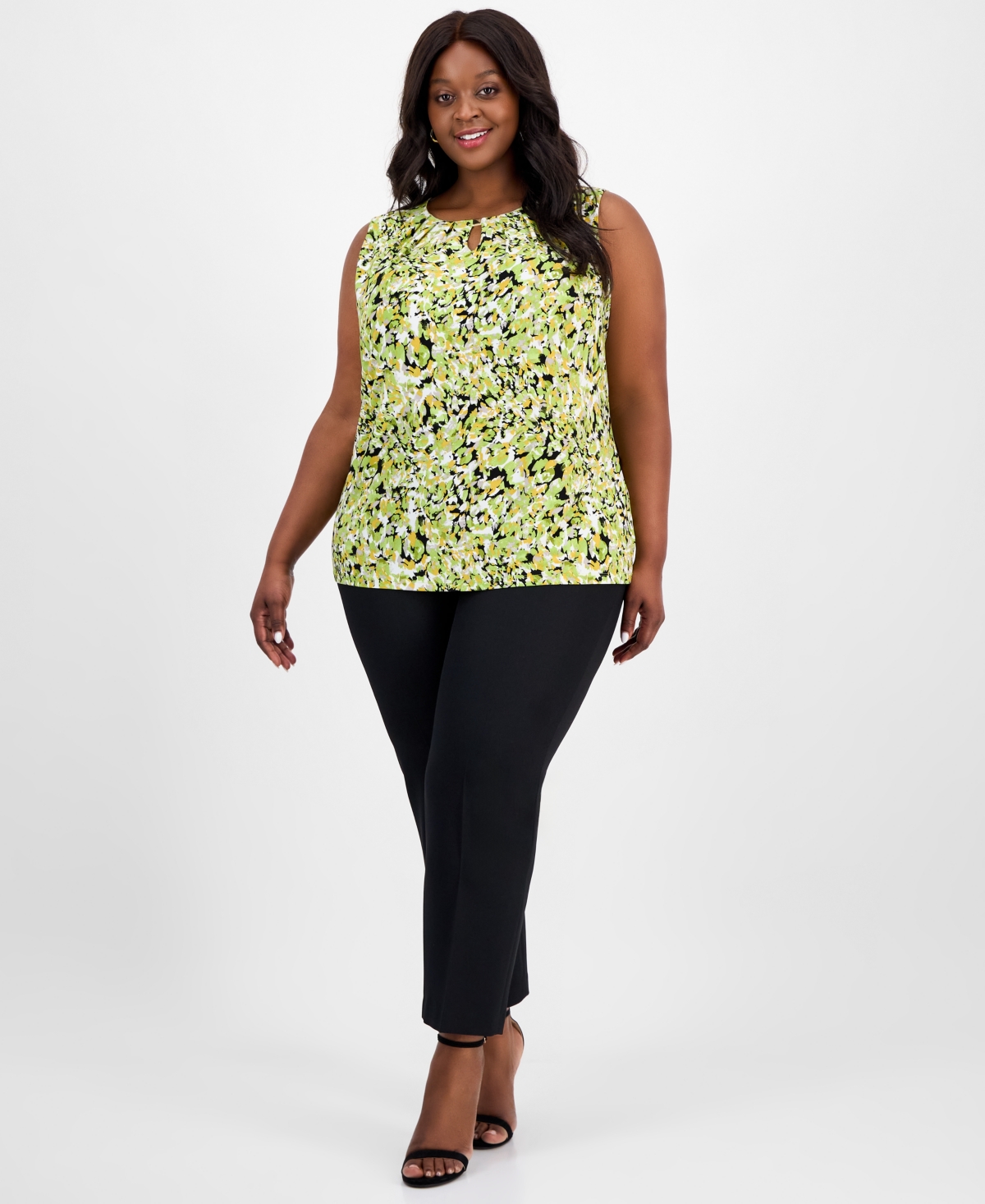 Kasper Plus Size Printed Sleeveless Keyhole Blouse In Kiwi Multi