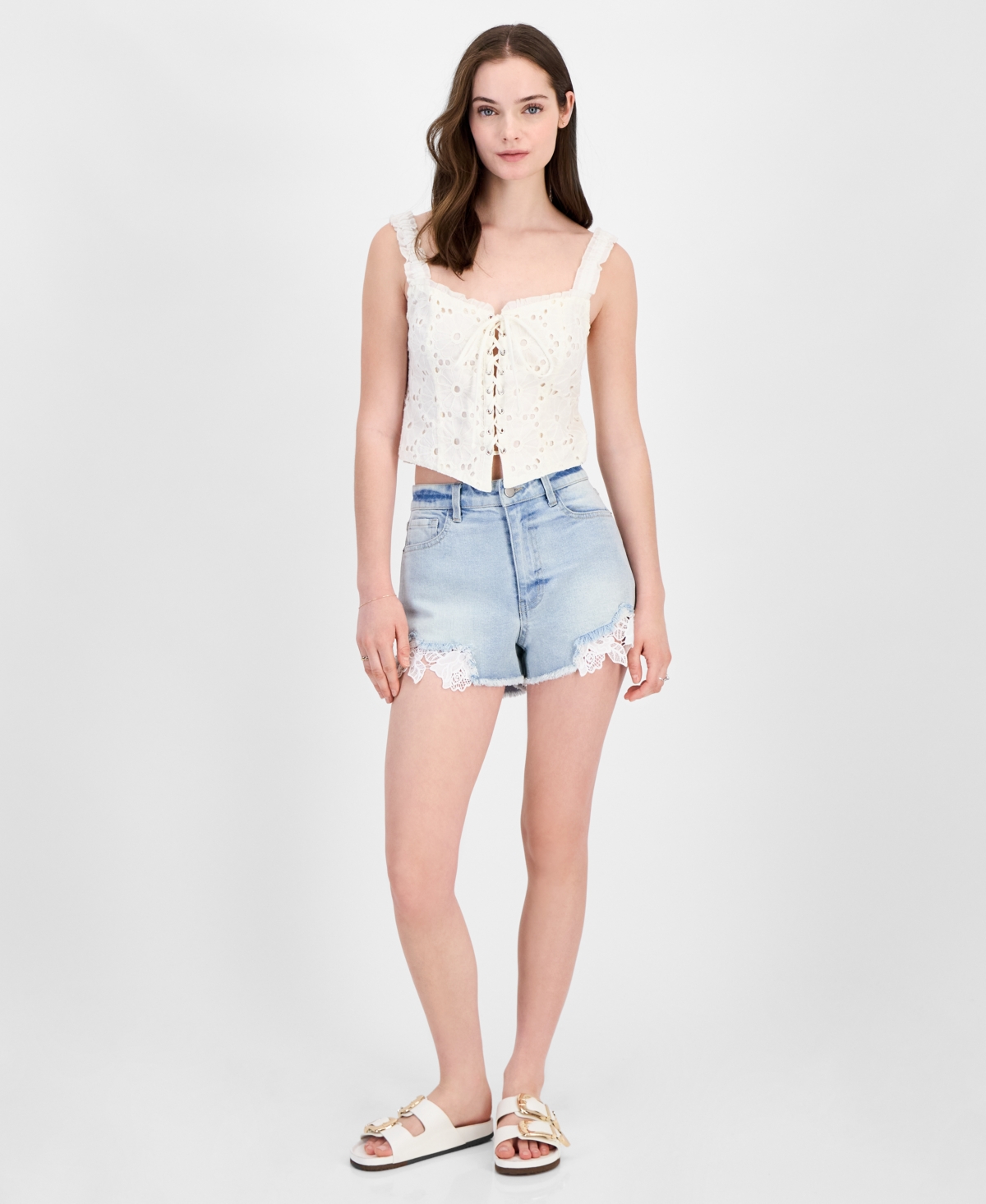 Juniors' Lace-Detailed Denim Mom Shorts - Light Wash