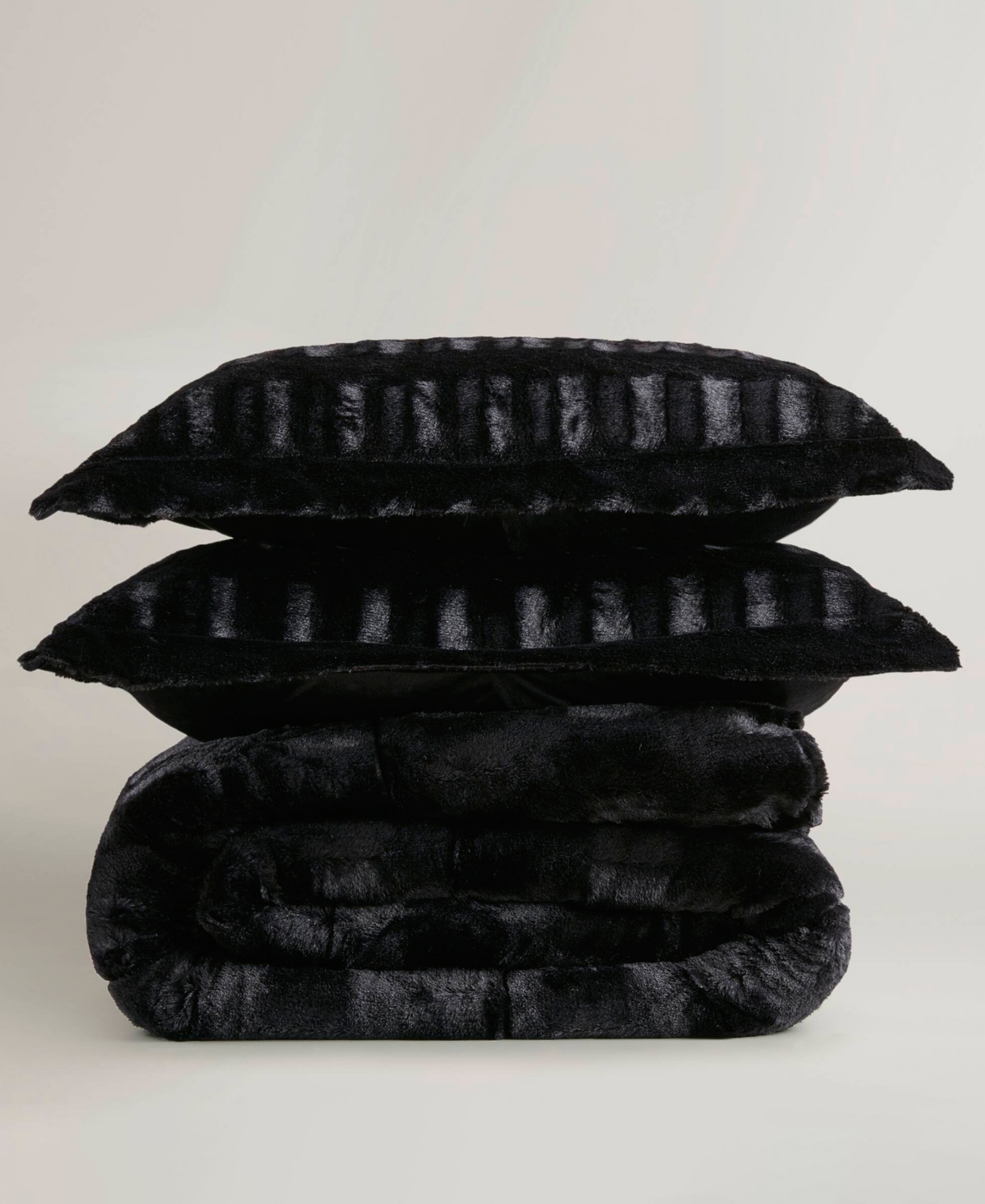Madison Park Gia Faux-fur 2-pc. Comforter Set, Twin/twin Xl In Black
