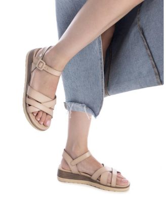 Refresh By Women's Flat Sandals