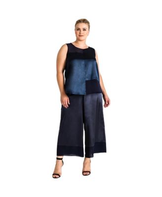 Plus Size Women's Sateen and Chiffon Sleeveless Shirt