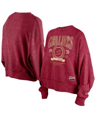 New Era - Women's Wine Cleveland Cavaliers Hardwood Classics Enzyme Wash Oversized Boxy Pullover Sweatshirt