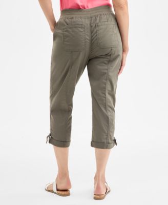 Women's Pull On D-Ring Capri Pants, Exclusively at Macy's