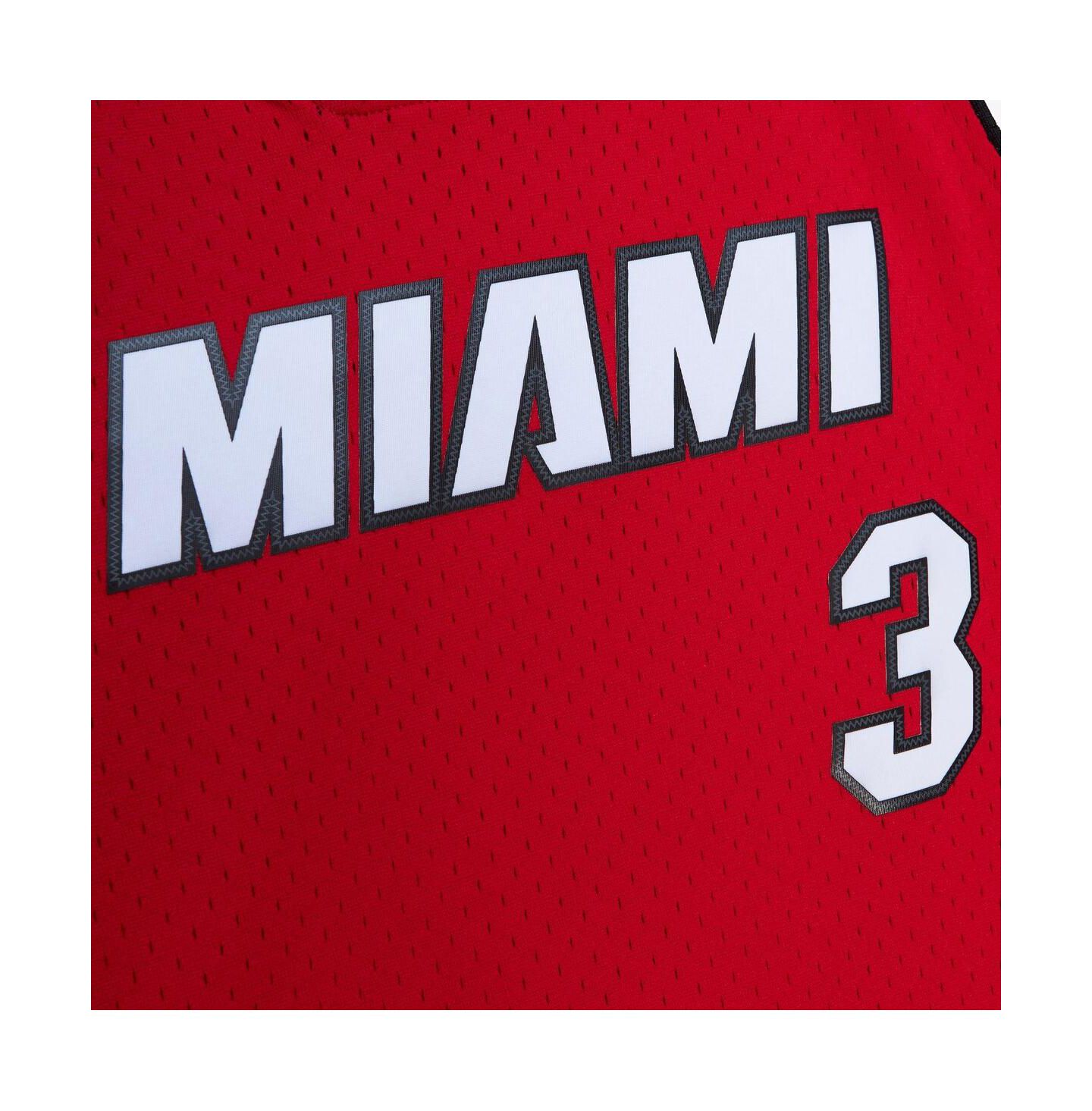 Женский топ Mitchell & Ness Dwyane Wade Red Miami Heat 2005/06 Hardwood Classics Swingman Jersey — фото 2