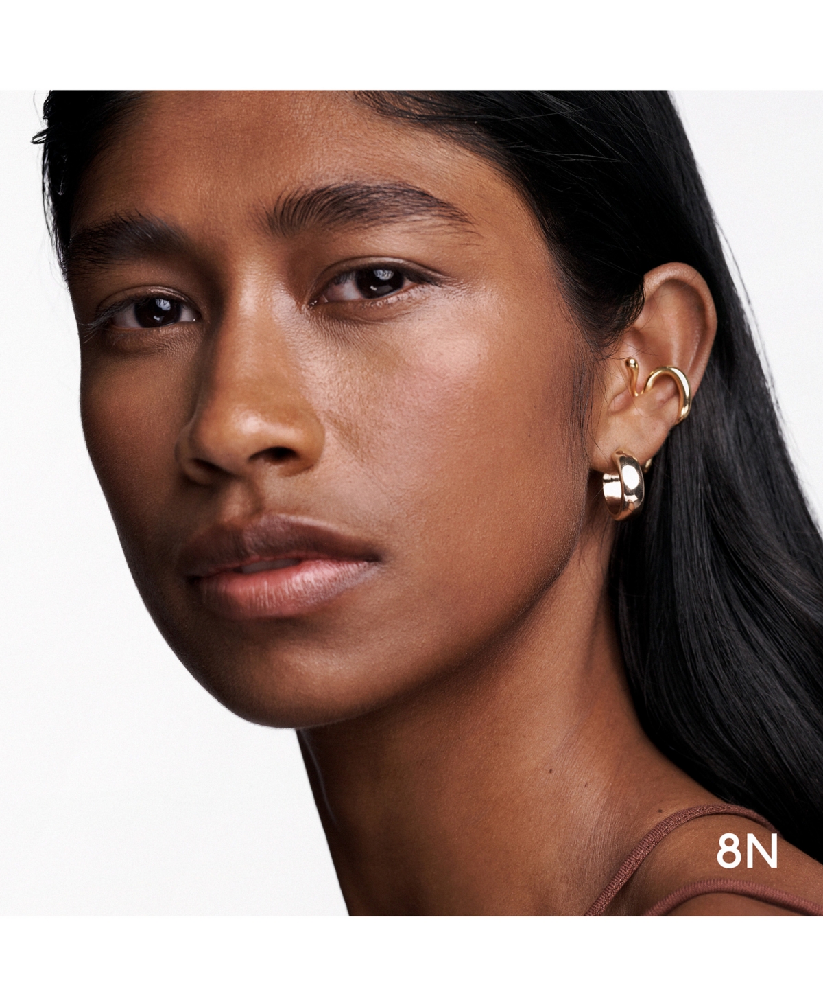 Guerlain Terracotta Le Teint Glow Foundation In 8n - Dark With Neutral Beige Undertones