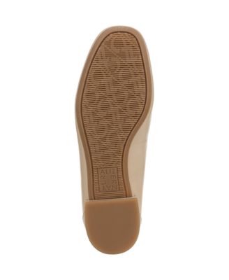 Women's Jordyn Closed Round Toe Loafers