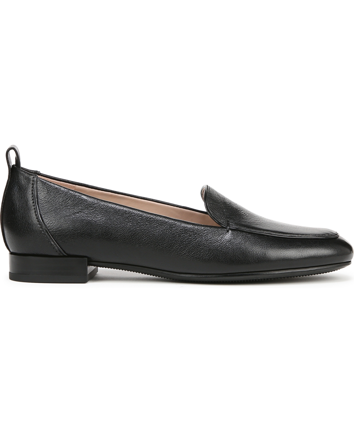 Naturalizer Jordyn Loafer In Black Leather